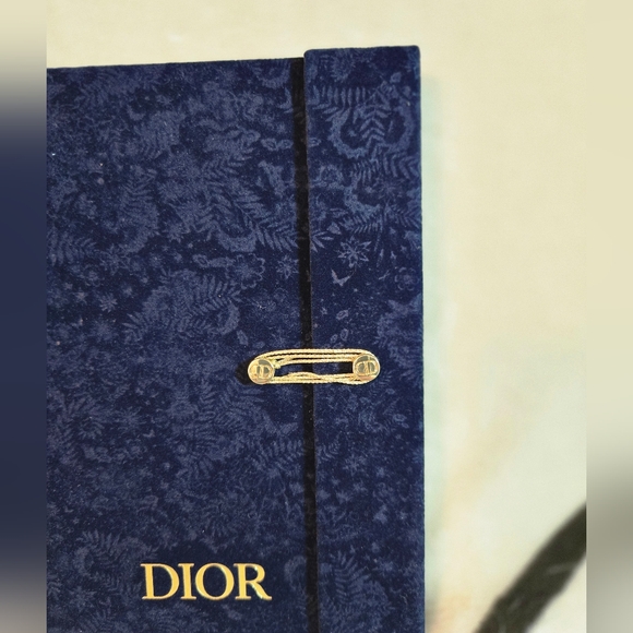 💥 Brand New Christian Dior Notebook - Picture 2 of 11